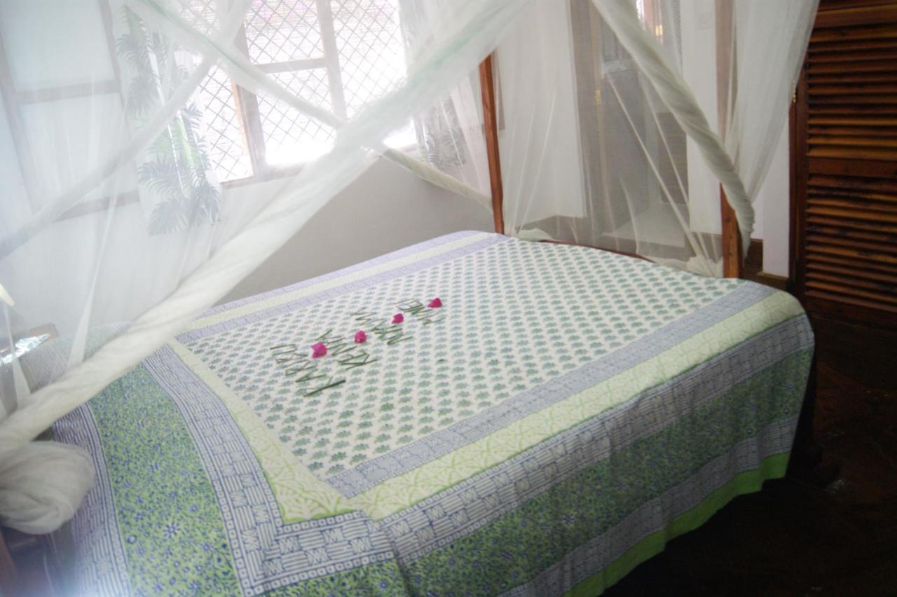 Luciano & Grace Apartments Watamu Buitenkant foto