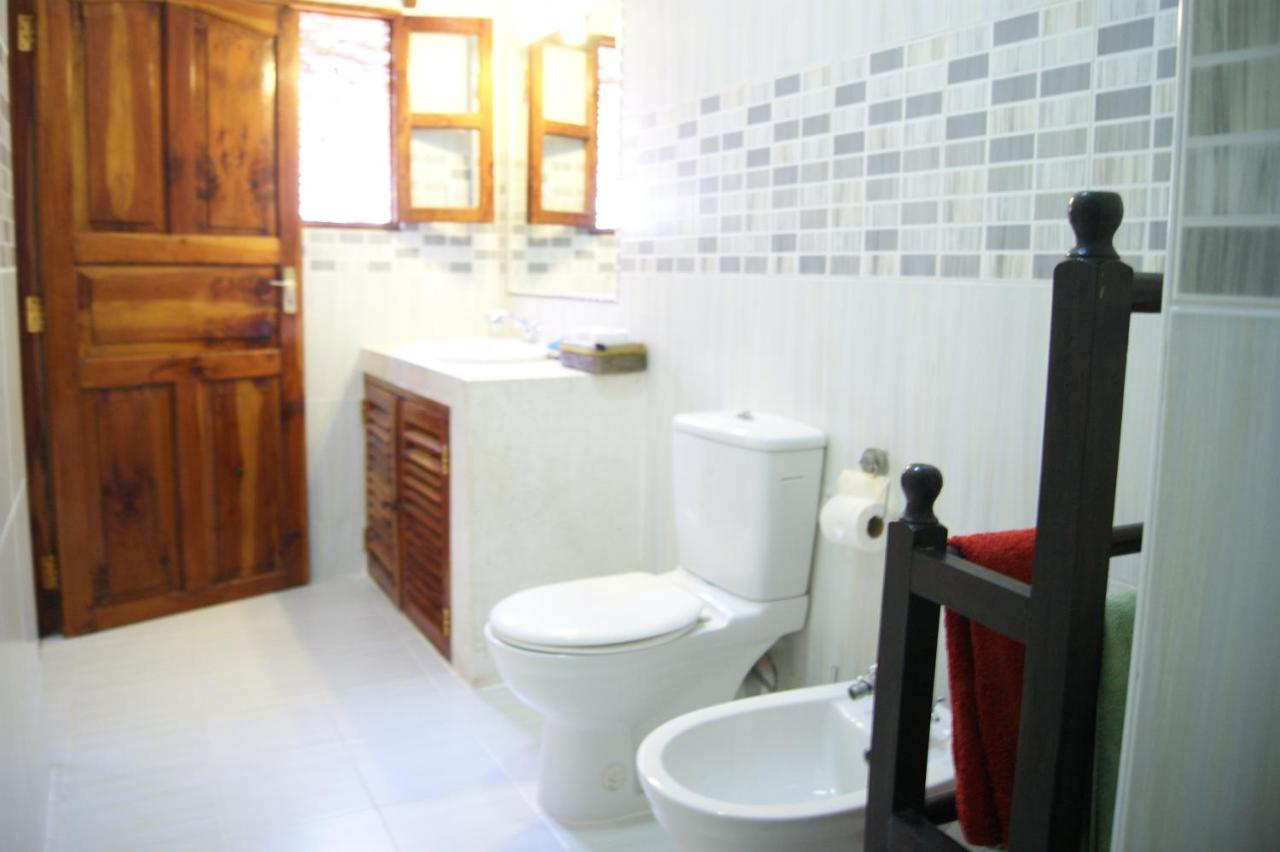 Luciano & Grace Apartments Watamu Buitenkant foto