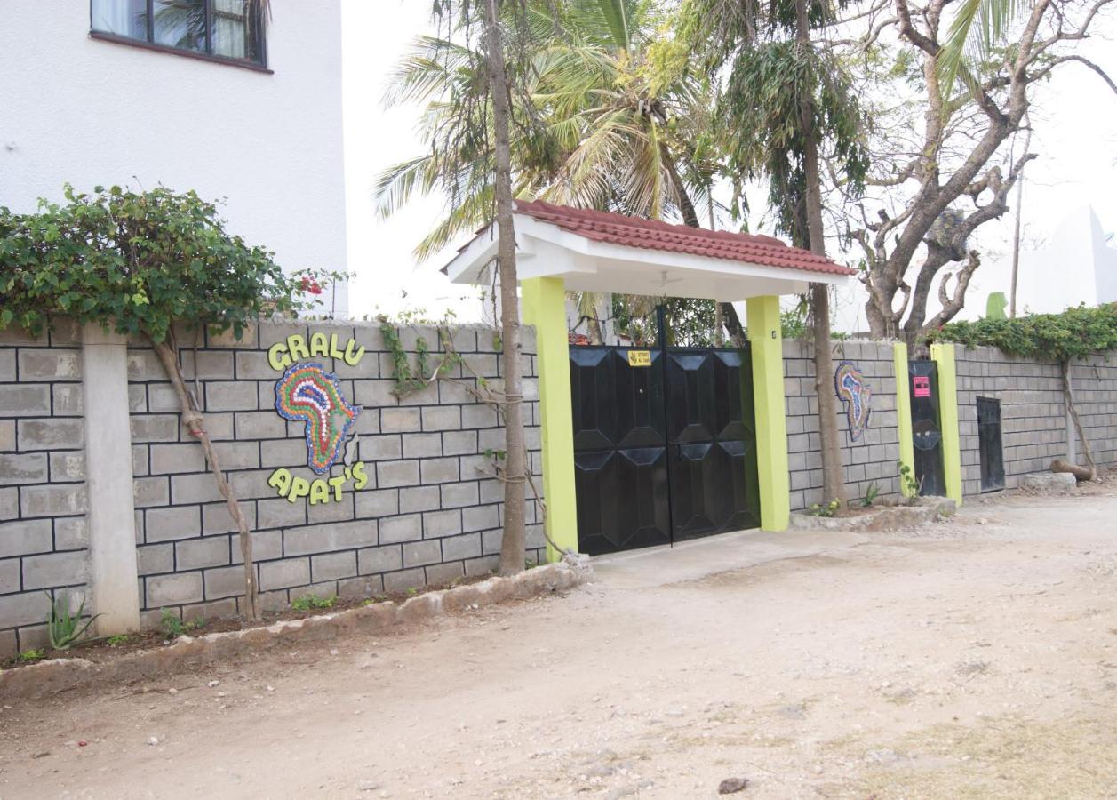 Luciano & Grace Apartments Watamu Buitenkant foto