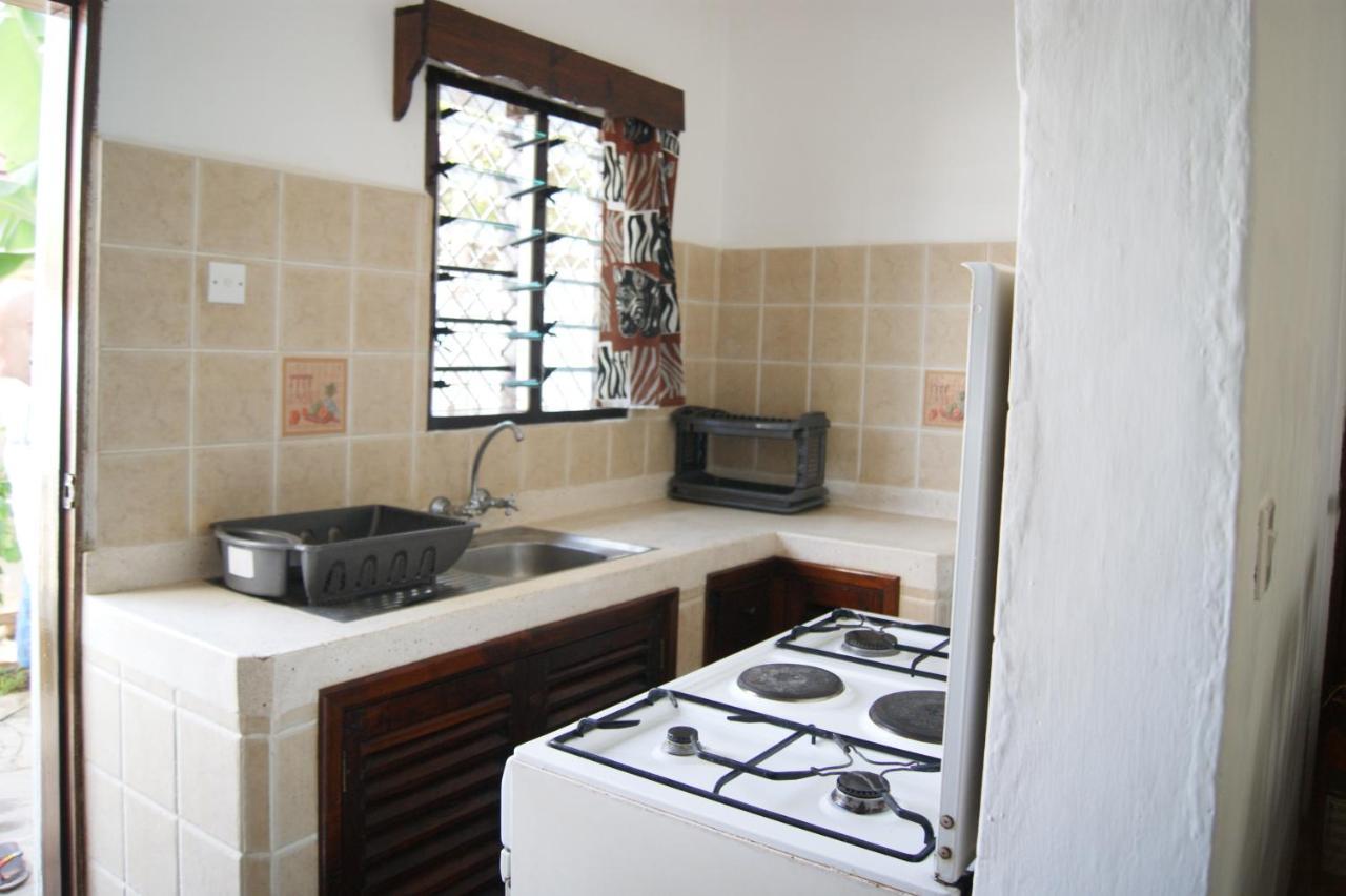 Luciano & Grace Apartments Watamu Buitenkant foto